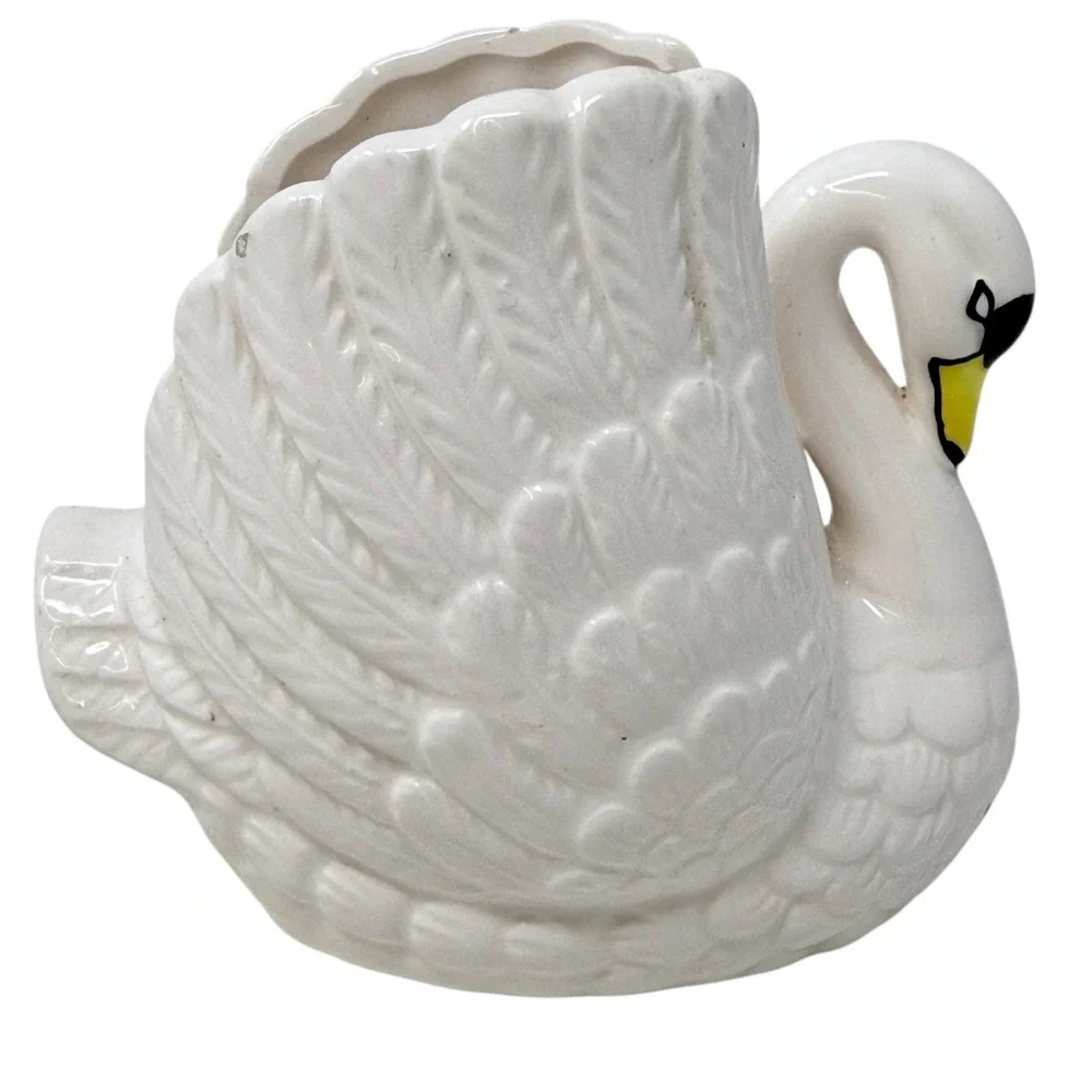 Vintage Swan Planter White Glazed Ceramic Bird Vase Cachepot Cottagecore
